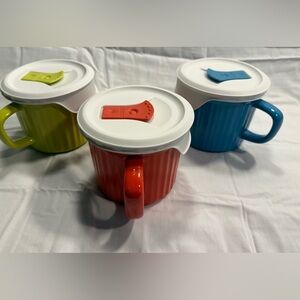 3 CorningWare Colours Stoneware Soup Mug/Meal Cups 20 Oz With  Lids